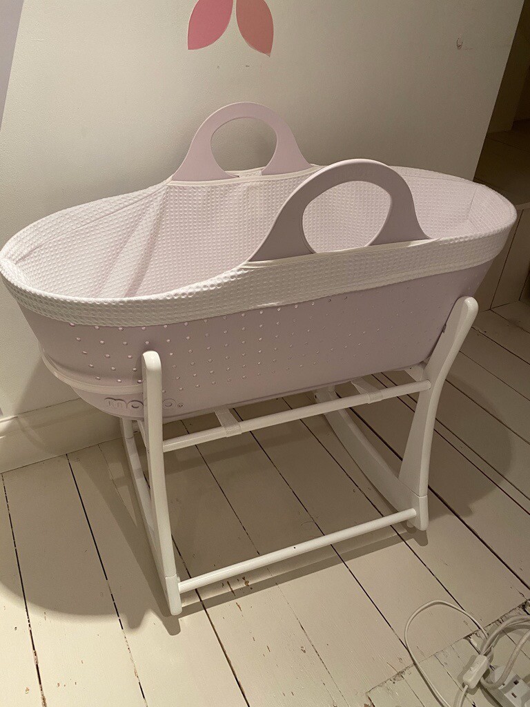 moba bassinet
